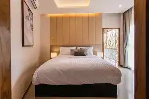 Palmetto Condominium, Ката