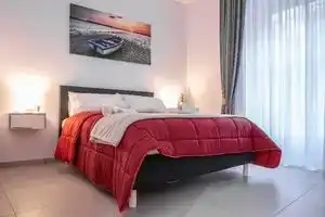 La Casina Rossa, Неаполь