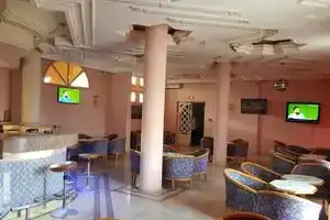 Sindbad Inn, Сусс
