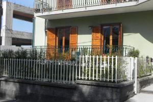 Etna Holidays Home Sere, Санта-Венерина