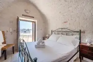 Trulli Contento - Rooms & Apartments, Альберобелло