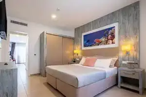 Seafront Flat with Breathtaking Sea View in Bodrum, Бодрум