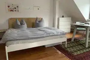 quiet apartment in the rear building in Karl Heine Kiez, Лейпциг