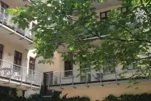 3-huoneen Huoneisto "Am Roßplatz", Sis. Fi ja Jopa 8 Henkilöä Parveke. Autotalli, Лейпциг