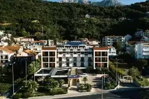 Ally Hotel, Херцег-Нови