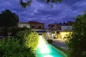 Centro Urban Suites, Каламбака