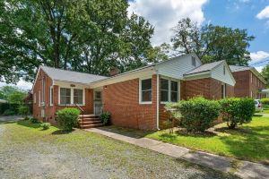 Duke East Campus 2BR Buchanan, Дарем