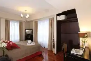 Europlaza Hotel & Suites, Буэнос-Айрес