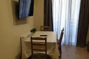 Apparthotel Ambience in the mountains of Georgia w/ fresh air and tasty food, Бакуриани