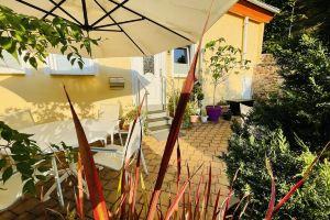 Historic vacation home on the Main, 110 sqm, large terrace, modern and renovated, Майнц