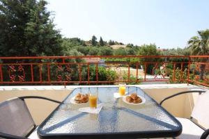 Summer Suite - Premium Apartment, Пефкохори