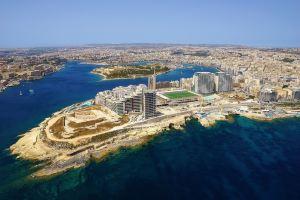 Modern 2 Bedroom Apartment in St Julians, Сент-Джулианс