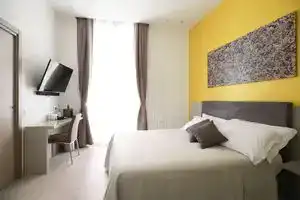 Toledo 16 Luxury Suites, Неаполь