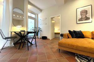 Design suite on the market with free parking, Пирна