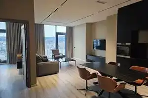 Cozy 1-bedroom apartment in charming T'bilisi with AC, WiFi, Тбилиси