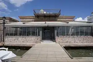 Villa Pietra Butik Otel, Айвалык
