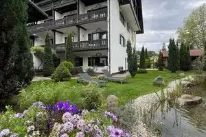 Hotel «Sonnenhof - Superior», Цвизель