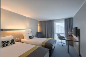 Holiday Inn Express güTersloh, An Ihg Hotel, Гютерсло