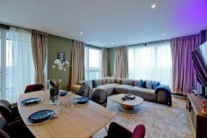Luxury 360 Penthouse w/ gym & parking, Лондон