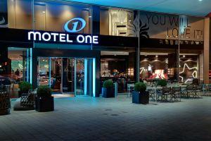 Motel «One Hamburg am Michel», Гамбург