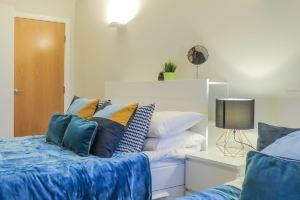 Tudors ESuites City Centre House, Бирмингем