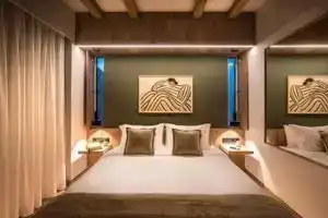 Relaxo Collection Luxury Suites in the Heart of Heraklion, Ираклион
