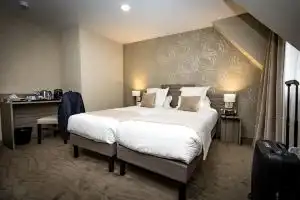 Отель «Hôtel De Brunville et La Table du Grand Luxembourg», Байё