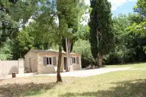 Shed the heart of Provence, Сен-Реми-де-Прованс