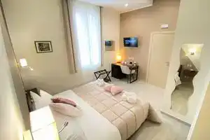 De Nava Suite, Реджо-Калабрия