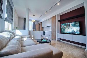 Luxury 2 BR Penthouse with Private Jacuzzi Pool, Пемброк