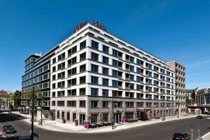 Adina Apartment Hotel Berlin Hackescher Markt, Берлин
