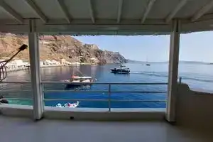 Studio in Old Port of Fira Sea View Santorini, Фиростефани