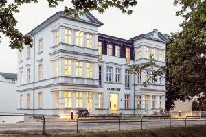 OSTKÜSTE - Nadler Hof Design Apartments, Альбек