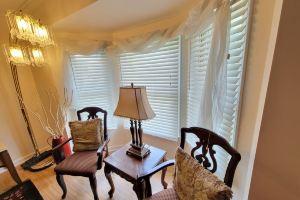 Cozy 4-bedroom house with AC and WiFi near downtown Greensboro, Гринсборо