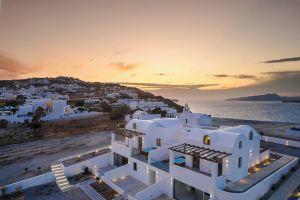 Acro Caldo Suites, Акротири