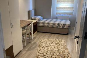 Centrally Located Flat with Balcony in Canakkale, Чанаккале