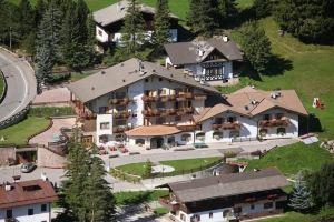 Alpine Touring Hotel-petfriendly, Поцца-ди-Фасса