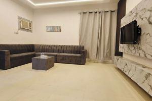 Spacious 3-bedroom apartment with AC, WiFi in the Salalah down twon, Салала