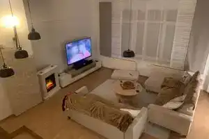 Bella Vita-außergewöhnliches Appartment in der Residenzstadt Gotha mit Parkplatz, Гота