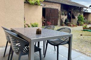 LaBed - central apartment on a vineyard, private terrace, free wifi, 2 bedrooms, Рюдесхайм-на-Рейне