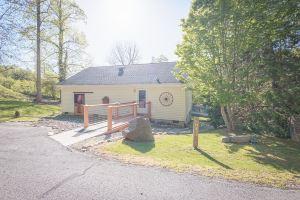 Ada-Friendly Estate Cottage • 2 King Beds • Quiet Retreat, Марс-Хилл