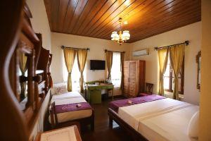 Olivia1845 Guest House Ayvalık over 16 Years Old, Айвалык