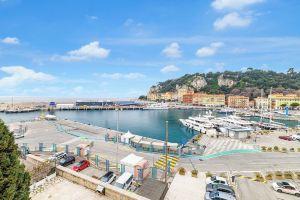 Sunlight Properties Archibald - Nice, 2 Beds, holiday rental, balcony & parking, Ницца