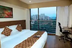 Отель «Mumbai House near Airport», Мумбаи