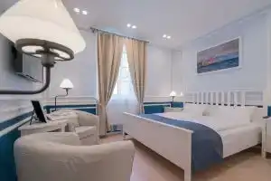 Revelton Suites Karlovy Vary, Карловы Вары