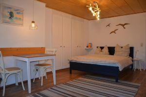 Beautiful, very quietly located vacation apartment between the Baltic Sea and the Bodden with sauna, Дирхаген