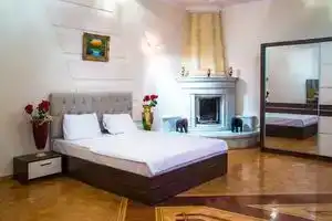 La Villa Hotel, Баку