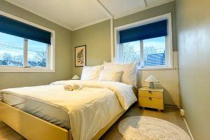 Cozy 2BR apartment with parking, Осло
