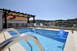 Luxury Villa/Rooftop Pool !Avbl. in Season, Трогир