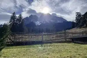 Ferienwohnung "De Obere Kloane" mit Tollen Bergblick. Haustierfreundlich!, Грайнау